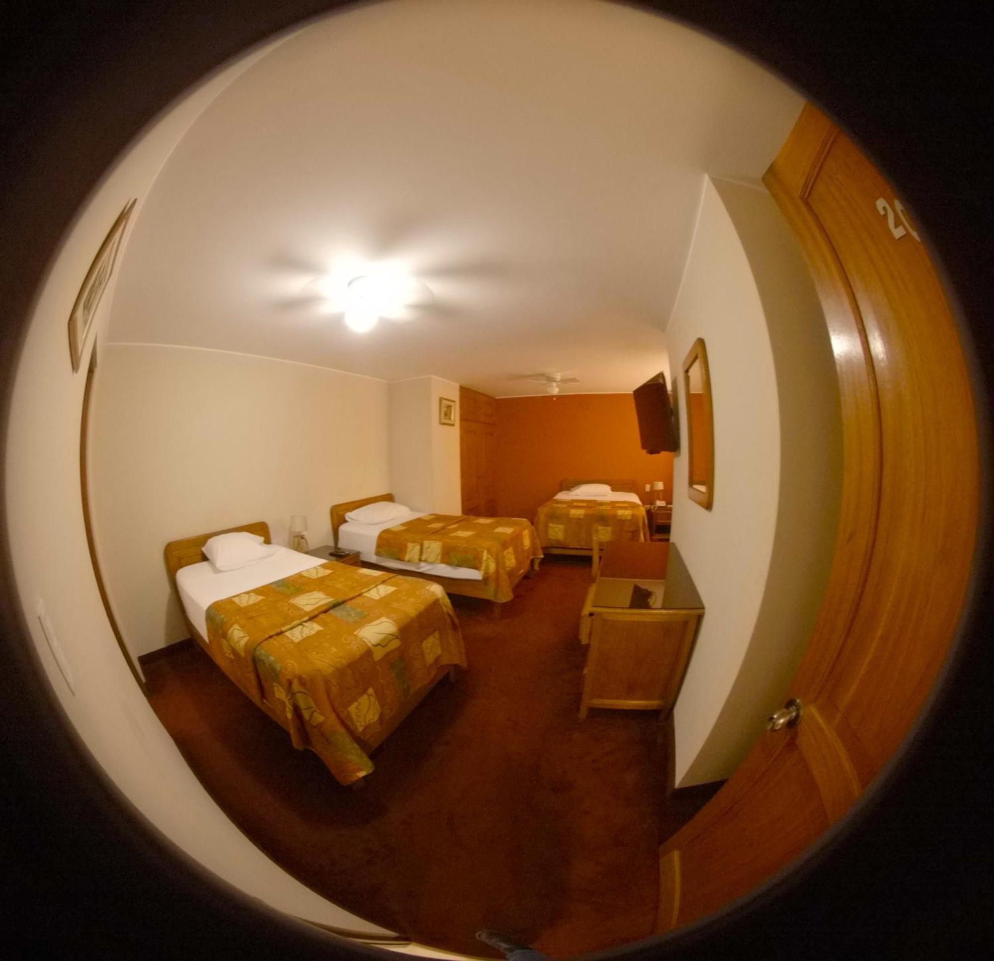 Hotel La Molina Лима Екстериор снимка