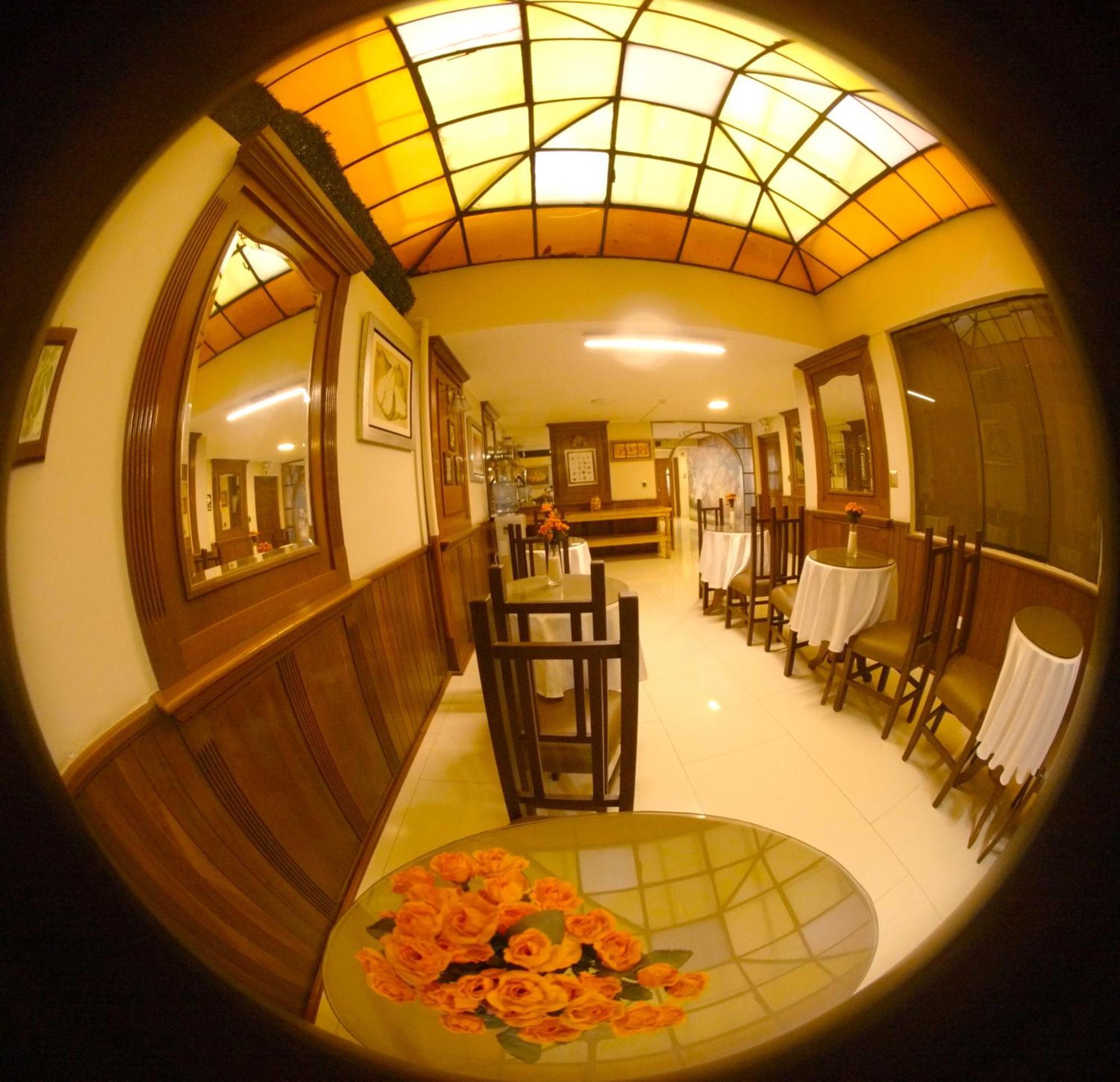 Hotel La Molina Лима Екстериор снимка